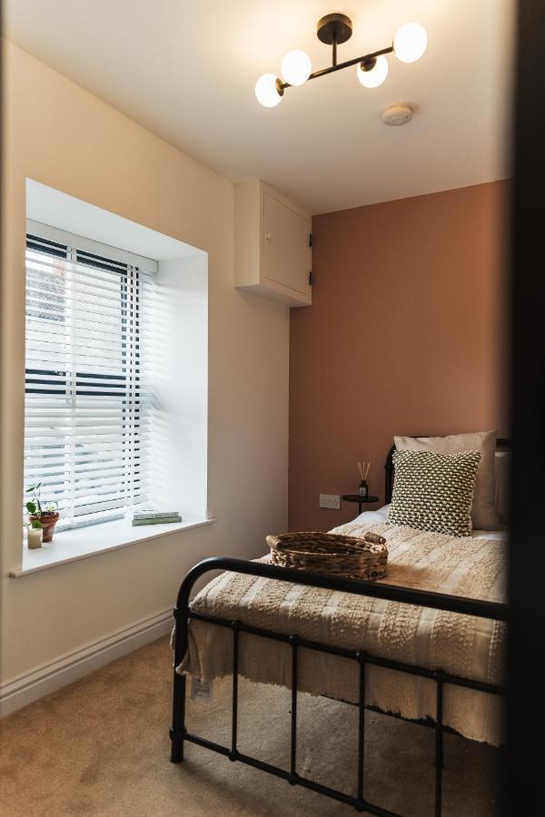 Wych Cottage, Striking 2 Bed, Parking, Ground Floor Flat - Step Free Somerton  Exteriér fotografie